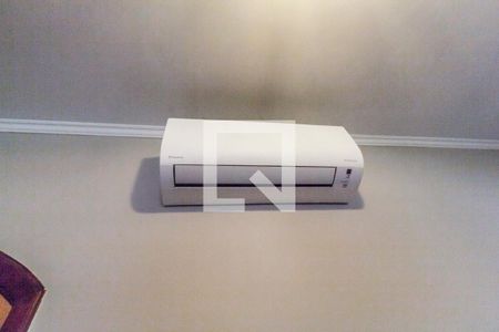 Casa de condomínio para alugar com 600m², 4 quartos e 5 vagasSuíte Detalhe