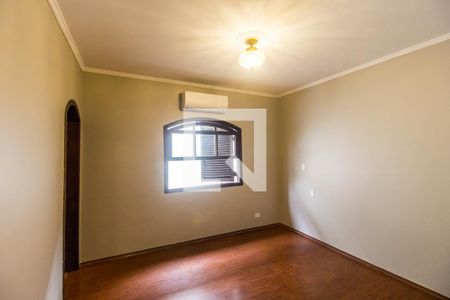 Casa de condomínio para alugar com 600m², 4 quartos e 5 vagasSuíte 2