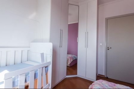 Quarto de apartamento para alugar com 2 quartos, 54m² em Centro, Osasco