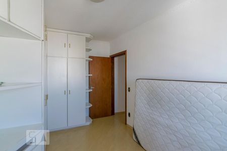 Apartamento à venda com 130m², 3 quartos e 2 vagasQuarto 3