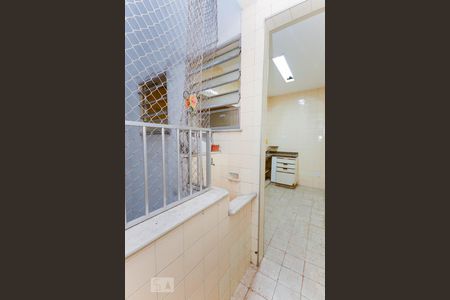 Apartamento à venda com 70m², 2 quartos e sem vaga Apartamento à venda com 70m², 2 quartos e sem vagaÁrea de serviço