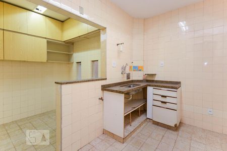 Apartamento à venda com 70m², 2 quartos e sem vaga Apartamento à venda com 70m², 2 quartos e sem vagaCozinha