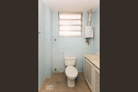 Apartamento à venda com 70m², 2 quartos e sem vaga Apartamento à venda com 70m², 2 quartos e sem vagaBanheiro