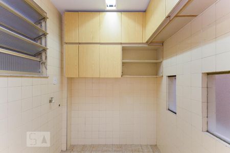 Apartamento à venda com 70m², 2 quartos e sem vaga Apartamento à venda com 70m², 2 quartos e sem vagaCozinha
