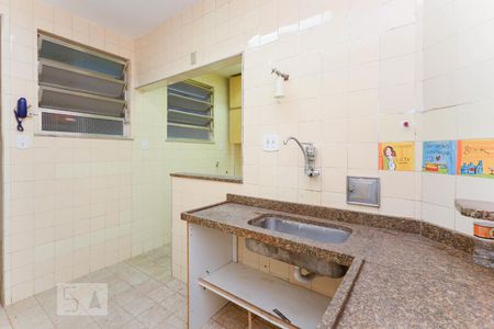Apartamento à venda com 70m², 2 quartos e sem vaga Apartamento à venda com 70m², 2 quartos e sem vagaCozinha