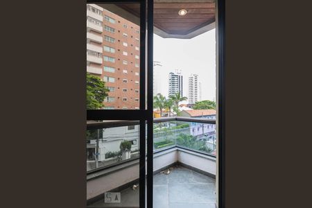 1o. Andar - Varanda de apartamento para alugar com 1 quarto, 56m² em Aclimação, São Paulo