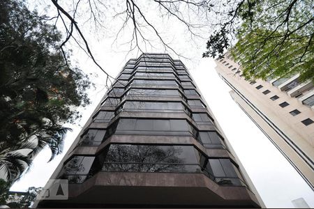 Apartamento para alugar com 500m², 4 quartos e 5 vagasFachada