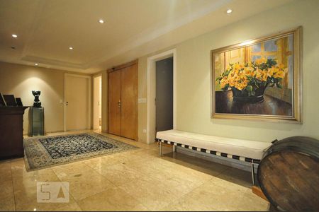 Apartamento para alugar com 500m², 4 quartos e 5 vagasHall de entrada