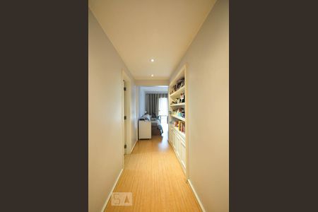 Apartamento para alugar com 500m², 4 quartos e 5 vagasDetalhe da suíte 3