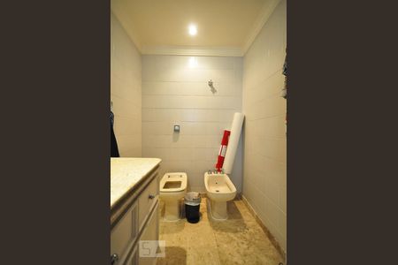 Apartamento para alugar com 500m², 4 quartos e 5 vagasBanheiro suíte 2