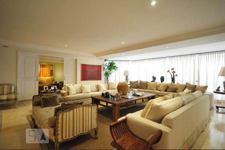 Apartamento para alugar com 500m², 4 quartos e 5 vagasSala