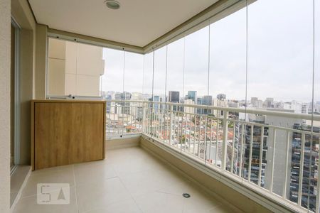 Apartamento para alugar com 65m², 1 quarto e 1 vaga Apartamento para alugar com 65m², 1 quarto e 1 vagaVaranda