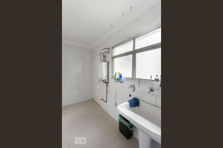 Apartamento à venda com 111m², 3 quartos e 2 vagasArea de seviço