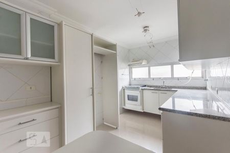 Apartamento à venda com 111m², 3 quartos e 2 vagasCozinha