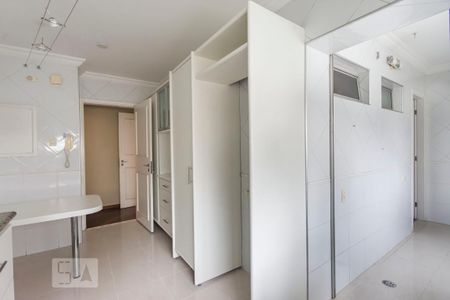 Apartamento à venda com 111m², 3 quartos e 2 vagasCozinha