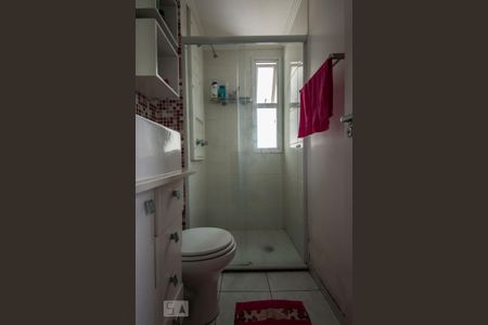 Apartamento à venda com 58m², 2 quartos e 1 vagaBanheiro - suíte