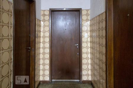 Apartamento à venda com 74m², 2 quartos e sem vagaEntrada do apartamento