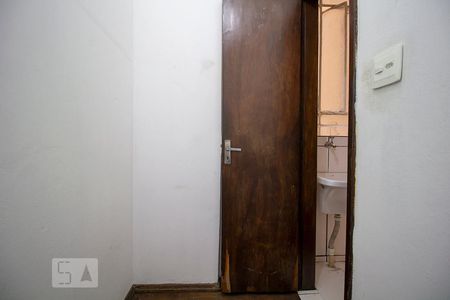 Apartamento à venda com 74m², 2 quartos e sem vagaQuarto de serviço