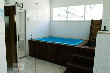 Apartamento à venda com 136m², 3 quartos e 2 vagas Apartamento à venda com 136m², 3 quartos e 2 vagasSpa