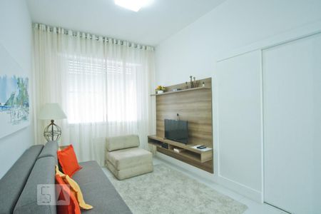 Sala  de apartamento para alugar com 1 quarto, 45m² em Leblon, Rio de Janeiro