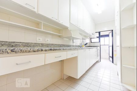 Apartamento para alugar com 84m², 3 quartos e 2 vagas Apartamento para alugar com 84m², 3 quartos e 2 vagasCozinha