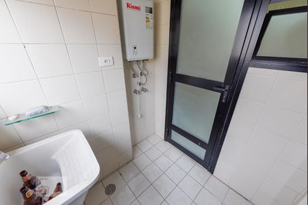 Apartamento para alugar com 84m², 3 quartos e 2 vagas Apartamento para alugar com 84m², 3 quartos e 2 vagasArea Servico