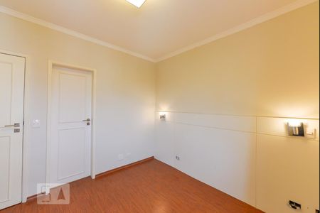 Suite de apartamento para alugar com 3 quartos, 84m² em Vila Madalena, São Paulo