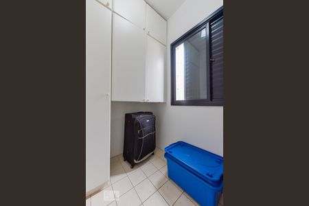 Apartamento para alugar com 84m², 3 quartos e 2 vagas Apartamento para alugar com 84m², 3 quartos e 2 vagasQuarto Servico
