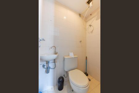 Apartamento para alugar com 84m², 3 quartos e 2 vagas Apartamento para alugar com 84m², 3 quartos e 2 vagasBanheiro Servico