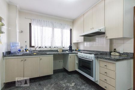 Cozinha de apartamento à venda com 4 quartos, 280m² em Água Fria, São Paulo