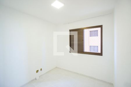 Apartamento à venda com 90m², 3 quartos e 2 vagasQuarto 02