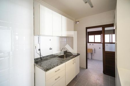 Apartamento à venda com 90m², 3 quartos e 2 vagasCozinha