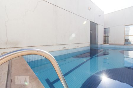 Apartamento para alugar com 30m², 1 quarto e 1 vagaPiscina