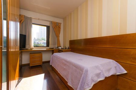 Casa à venda com 350m², 3 quartos e 5 vagas Casa à venda com 350m², 3 quartos e 5 vagasSuíte 2