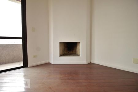 Detalhe sala de apartamento para alugar com 3 quartos, 115m² em Vila Andrade, São Paulo