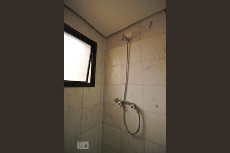 Chuveiro de apartamento para alugar com 3 quartos, 115m² em Vila Andrade, São Paulo