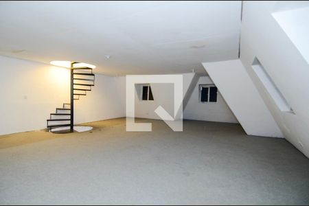 Apartamento para alugar com 152m², 2 quartos e 2 vagasSótão 