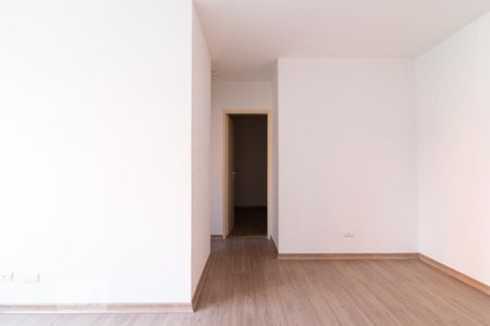 Sala de apartamento à venda com 2 quartos, 60m² em Vila Firmiano Pinto, São Paulo