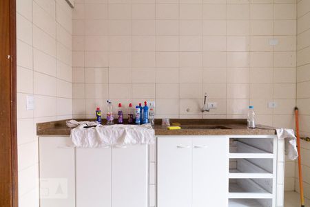 Cozinha de apartamento à venda com 2 quartos, 60m² em Vila Firmiano Pinto, São Paulo