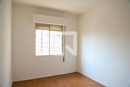 Quarto 1 de apartamento para alugar com 2 quartos, 55m² em Vila Deodoro, São Paulo