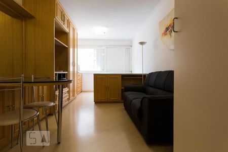 Studio para alugar com 28m², 1 quarto e sem vagaKitnet