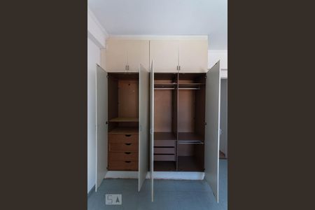 Armário de apartamento à venda com 1 quarto, 61m² em Bosque, Campinas
