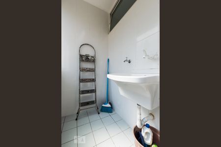 Apartamento para alugar com 60m², 2 quartos e 1 vagaÁrea de serviço