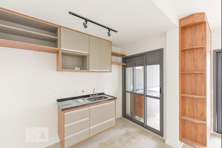 Cozinha de apartamento para alugar com 2 quartos, 72m² em Pinheiros, São Paulo