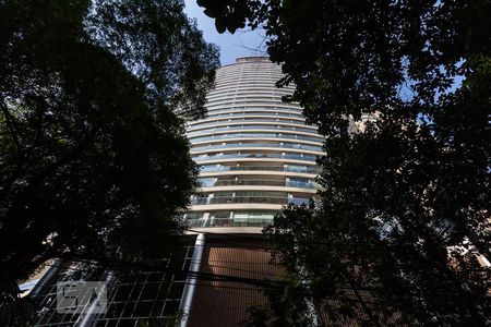 Apartamento para alugar com 76m², 2 quartos e 1 vagaFachada - Condomínio