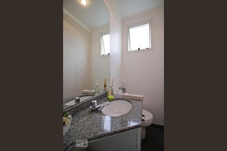 Apartamento para alugar com 98m², 3 quartos e 1 vagaLavabo