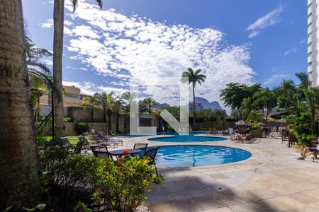 Apartamento para alugar com 54m², 1 quarto e 1 vaga Apartamento para alugar com 54m², 1 quarto e 1 vagaÁrea Comum Piscina