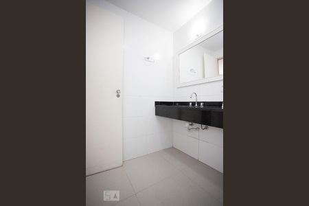 BANHEIRO de apartamento à venda com 1 quarto, 50m² em Barra da Tijuca, Rio de Janeiro