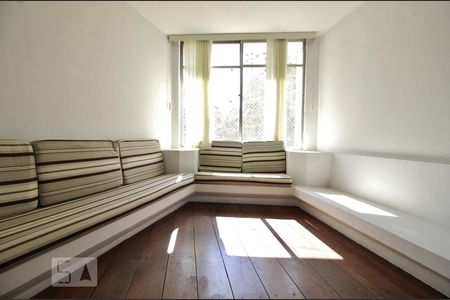 Sala de apartamento para alugar com 3 quartos, 128m² em Vila Andrade, São Paulo