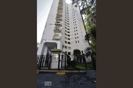 Apartamento à venda com 128m², 3 quartos e 2 vagasFachada